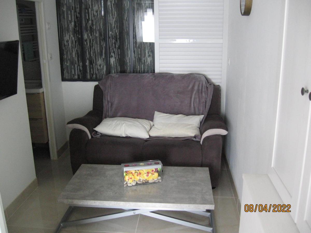 Appartement Avec Chambre En Mezzanine Роньяк Экстерьер фото