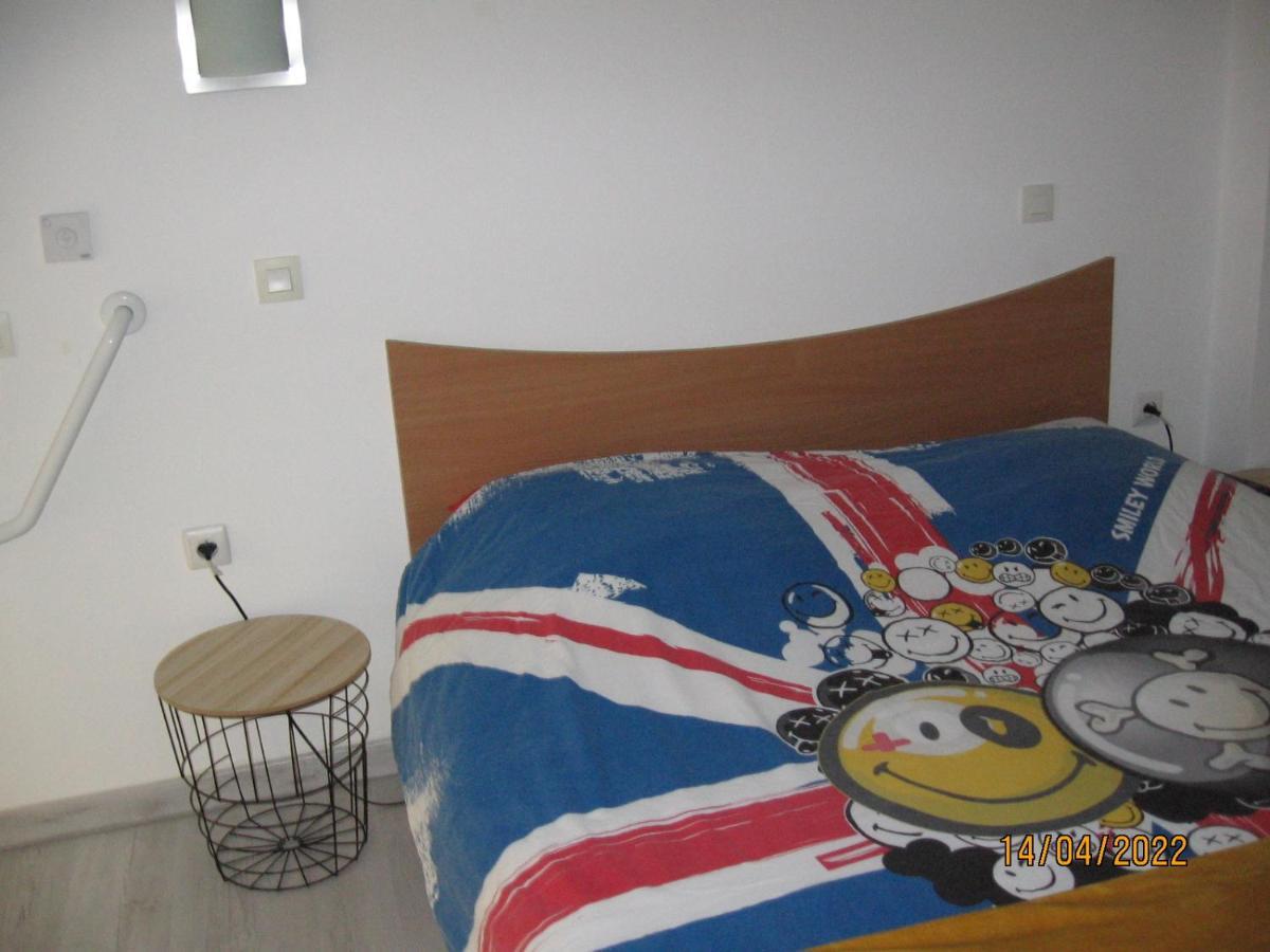 Appartement Avec Chambre En Mezzanine Роньяк Экстерьер фото